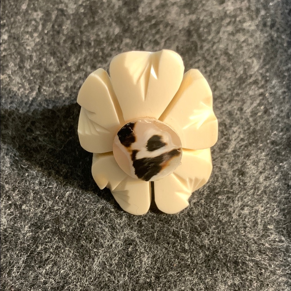 Bone Vintage Chunky Carved Ring